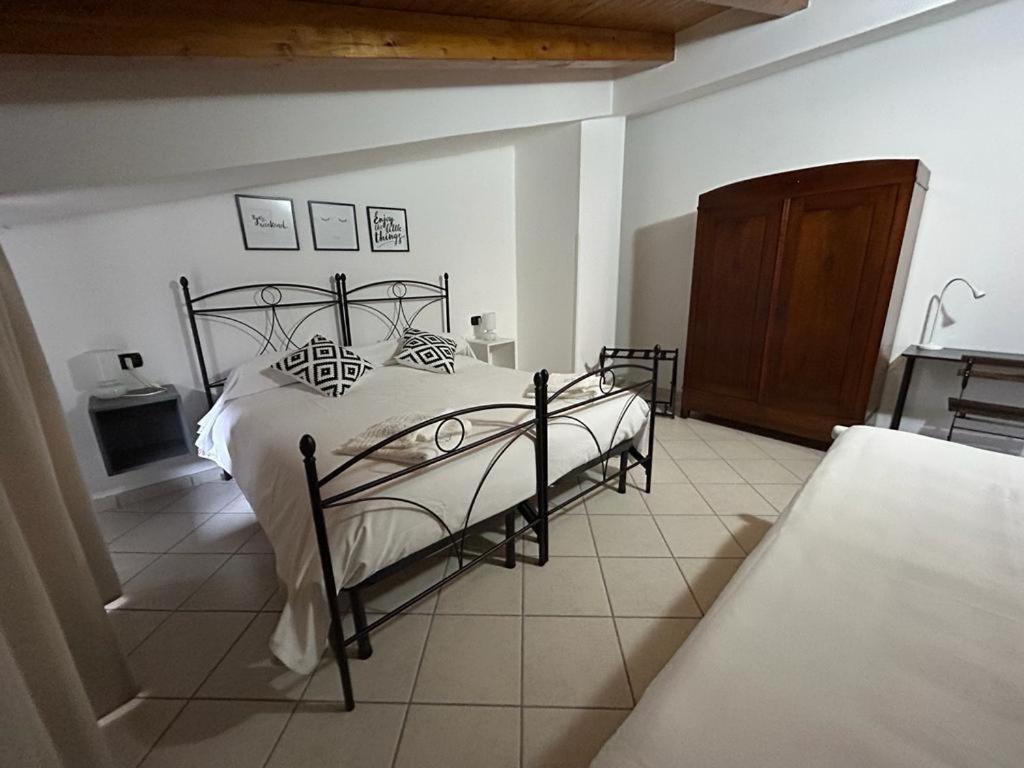 B&B Casa Letizia Trentinara Esterno foto